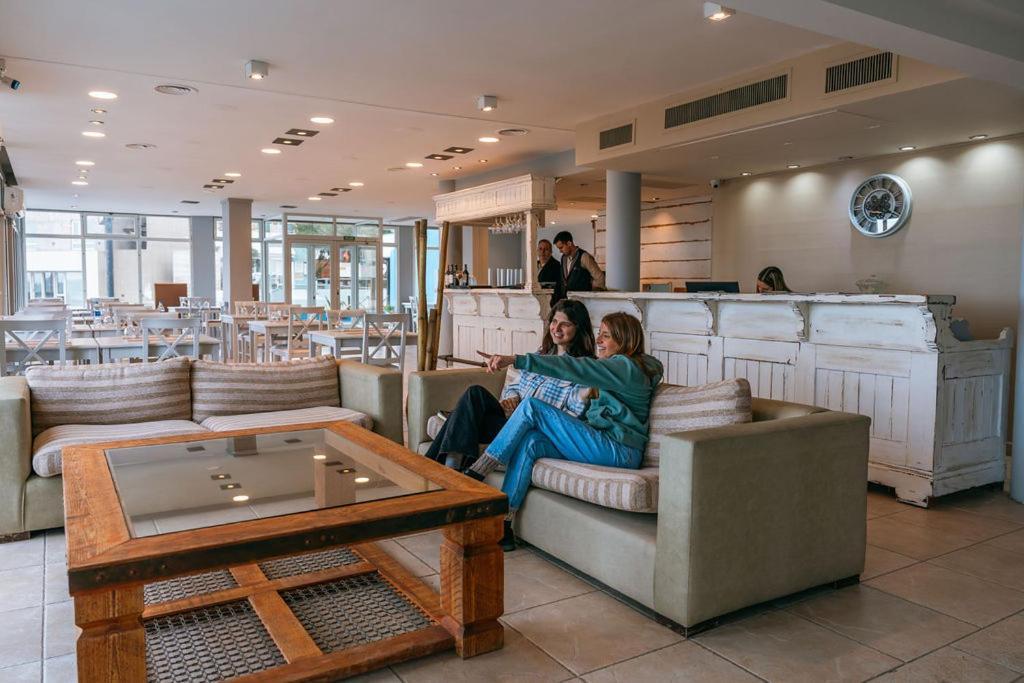 Rayentray Las Restingas Hotel De Mar Puerto Pirámides Εξωτερικό φωτογραφία