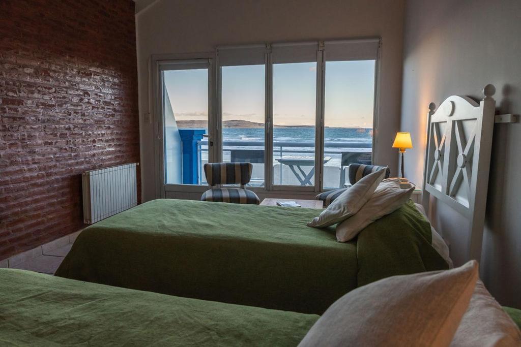 Rayentray Las Restingas Hotel De Mar Puerto Pirámides Εξωτερικό φωτογραφία