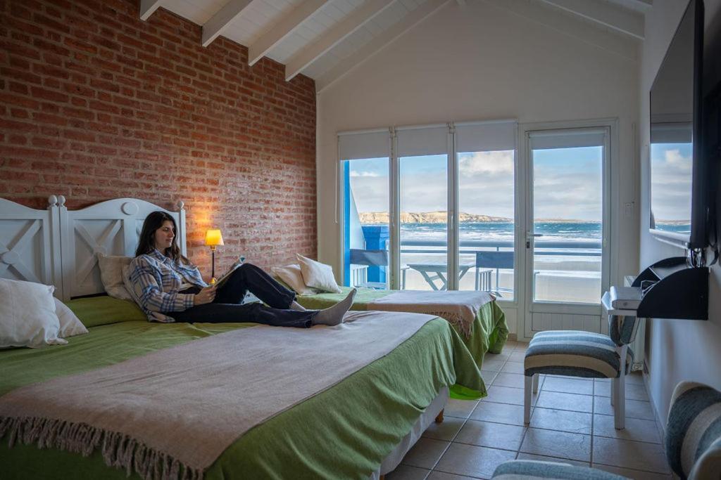 Rayentray Las Restingas Hotel De Mar Puerto Pirámides Εξωτερικό φωτογραφία