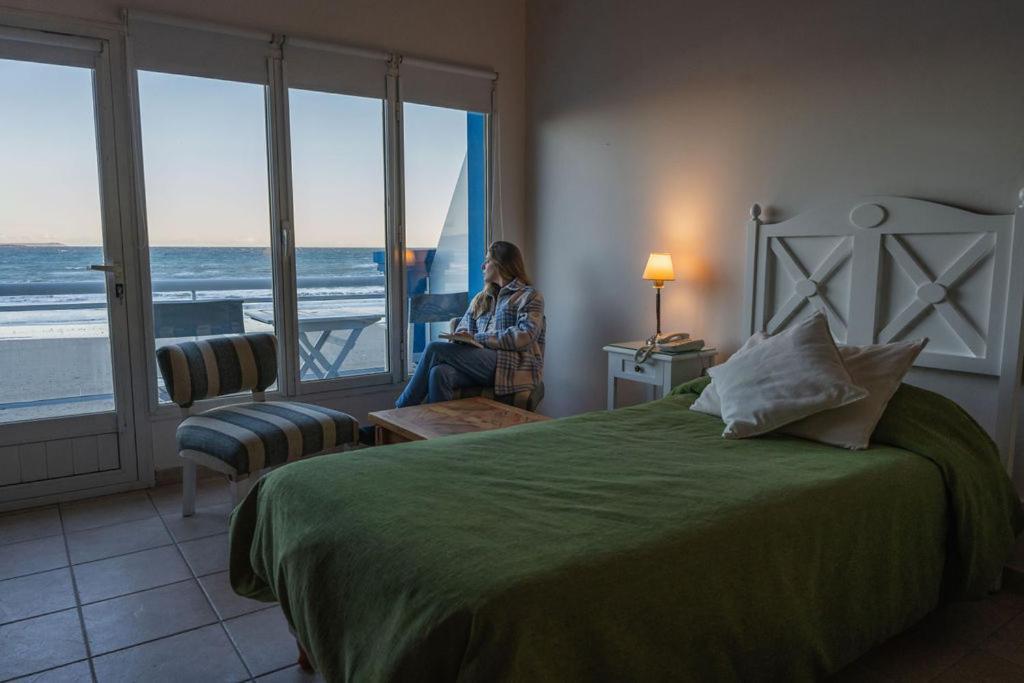 Rayentray Las Restingas Hotel De Mar Puerto Pirámides Εξωτερικό φωτογραφία