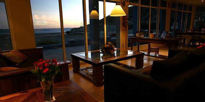 Rayentray Las Restingas Hotel De Mar Puerto Pirámides Εξωτερικό φωτογραφία